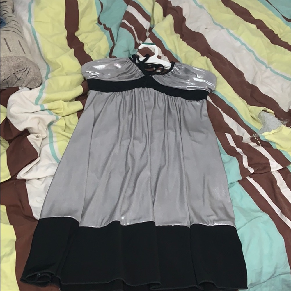 Women’s formal dress